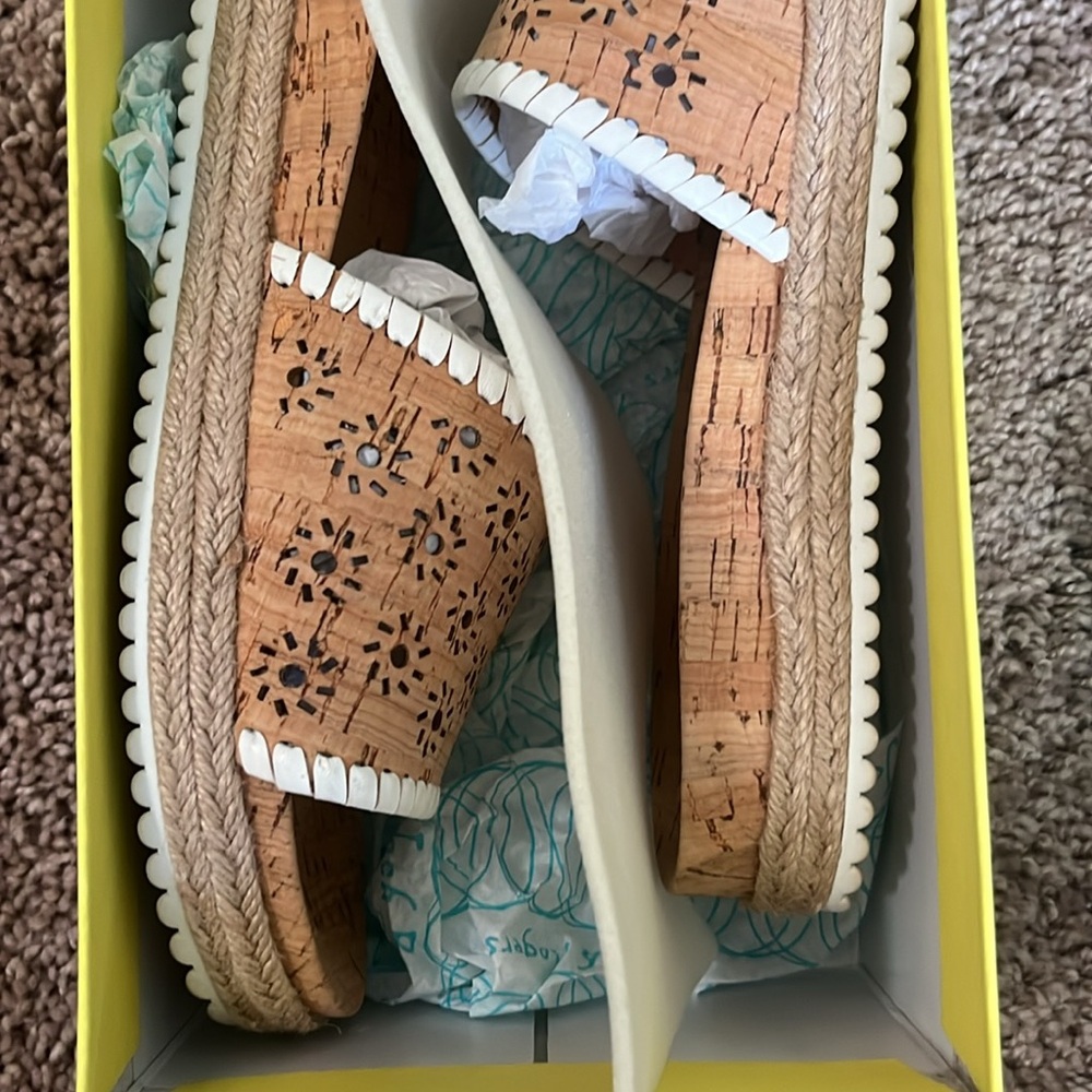 Jack Rogers 8 1/2 sandals